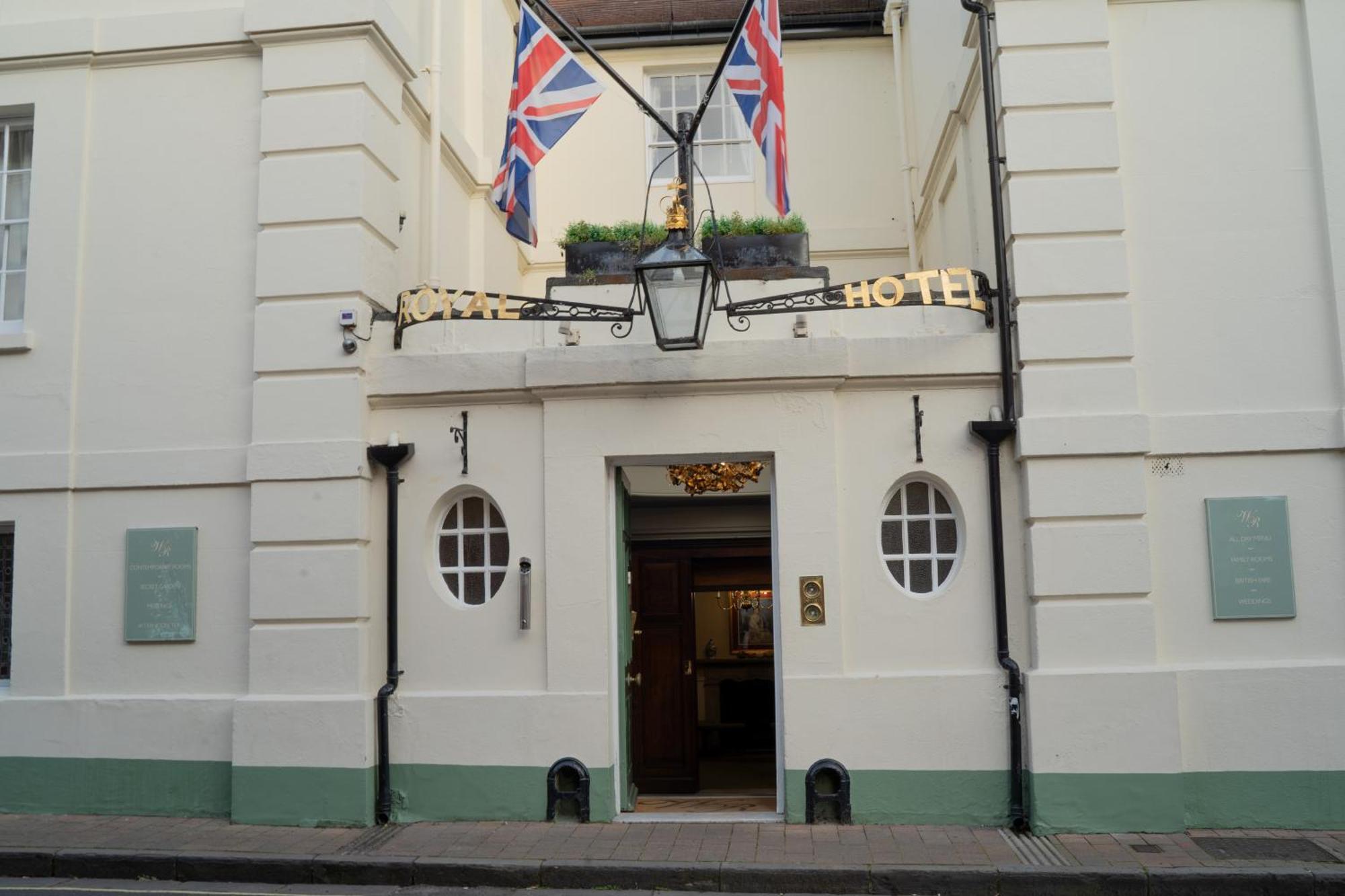 Winchester Royal Hotel Экстерьер фото