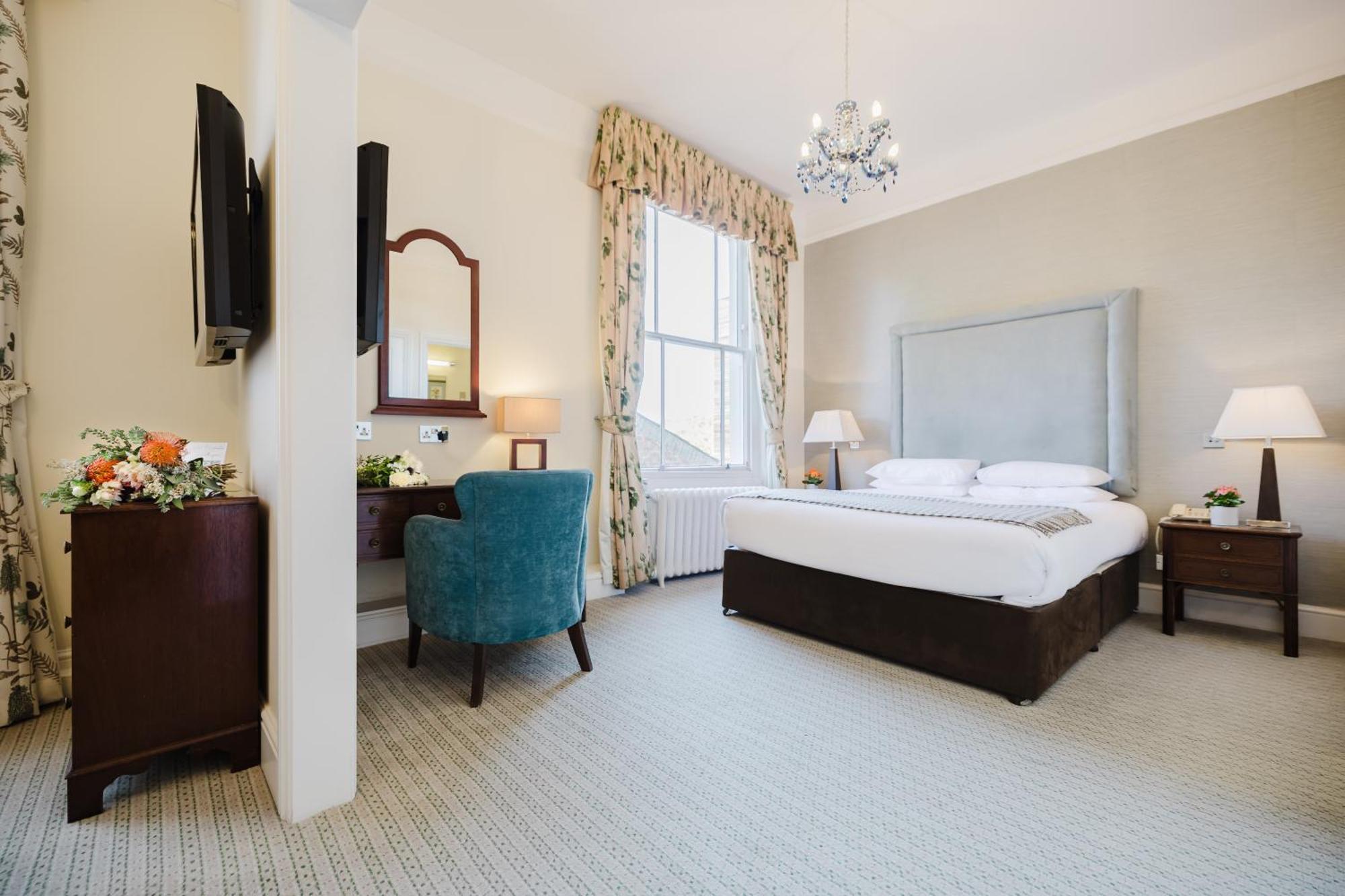 Winchester Royal Hotel Экстерьер фото
